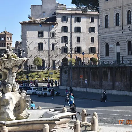 Trastevere St Ariabianca House *