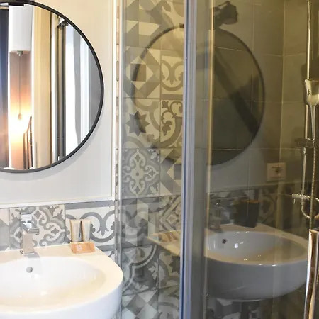 Trastevere St Ariabianca House